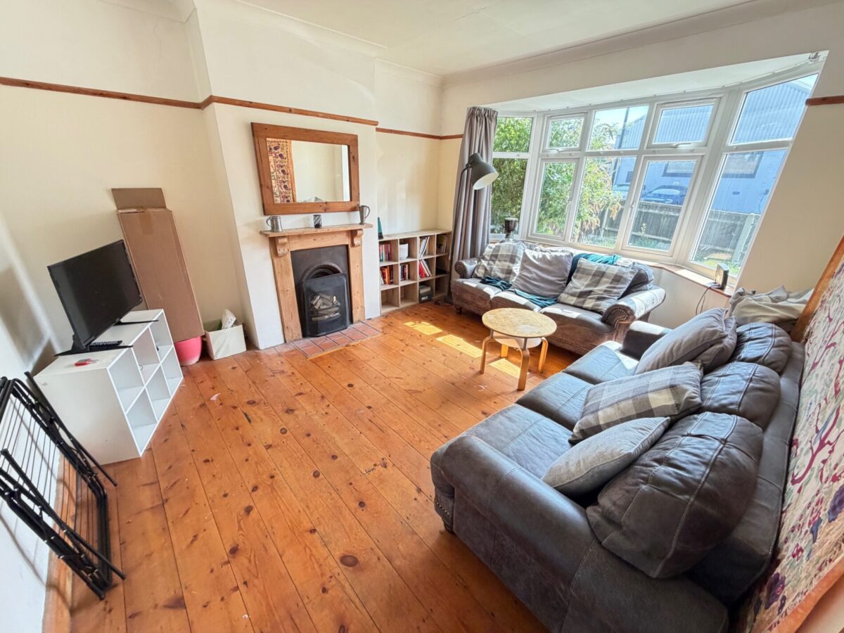 Stanton Road, Regents Park, Southampton, SO15 4HS