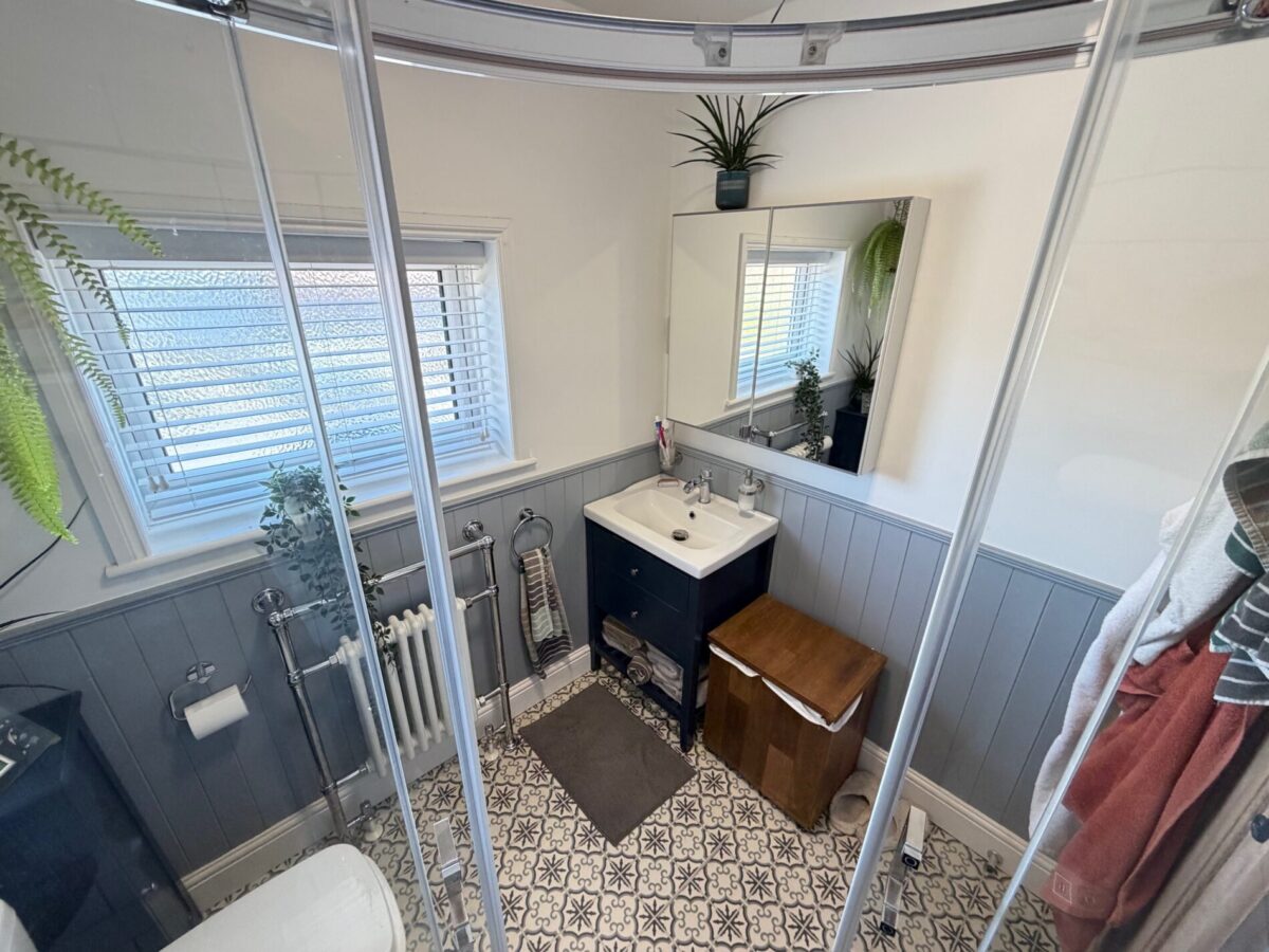 King Edward Avenue, Regents Park, Southampton, SO16 4DL