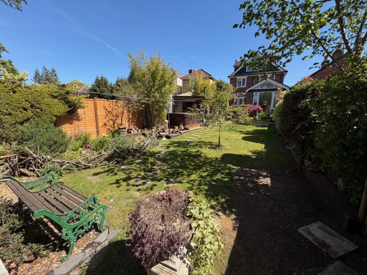 King Edward Avenue, Regents Park, Southampton, SO16 4DL