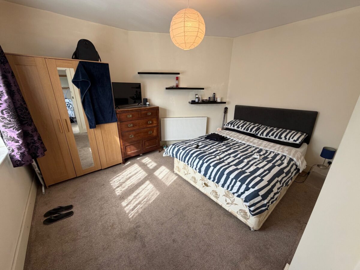 Stanton Road, Regents Park, Southampton, SO15 4HS