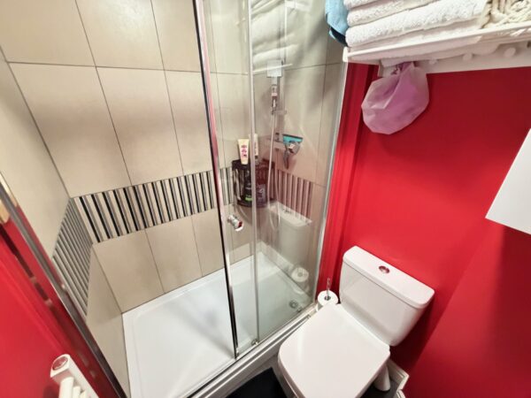 King Edward Avenue, Regents Park, Southampton, SO16 4DL