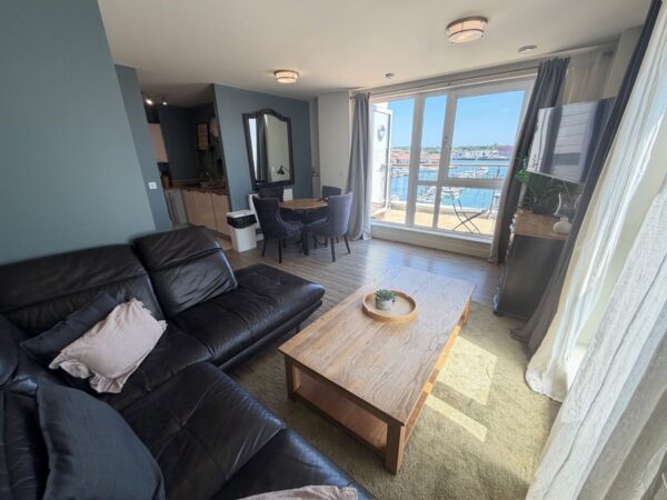 Colbalt Quarter, Maritime Walk, Ocean Village, Southampton, SO14 3JY