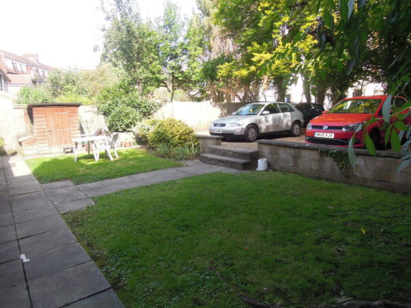 Devonshire Mews, Devonshire Road, Polygon