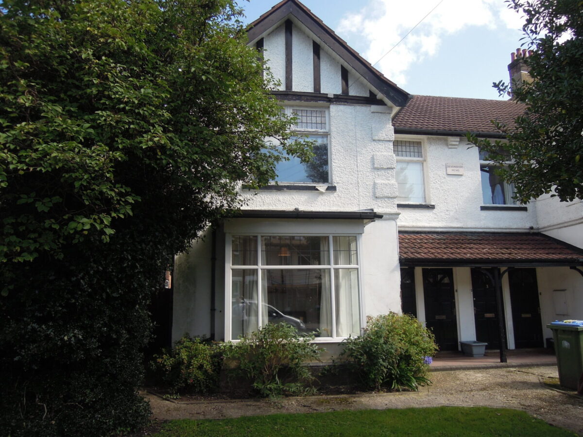 Devonshire Mews, Devonshire Road, Polygon