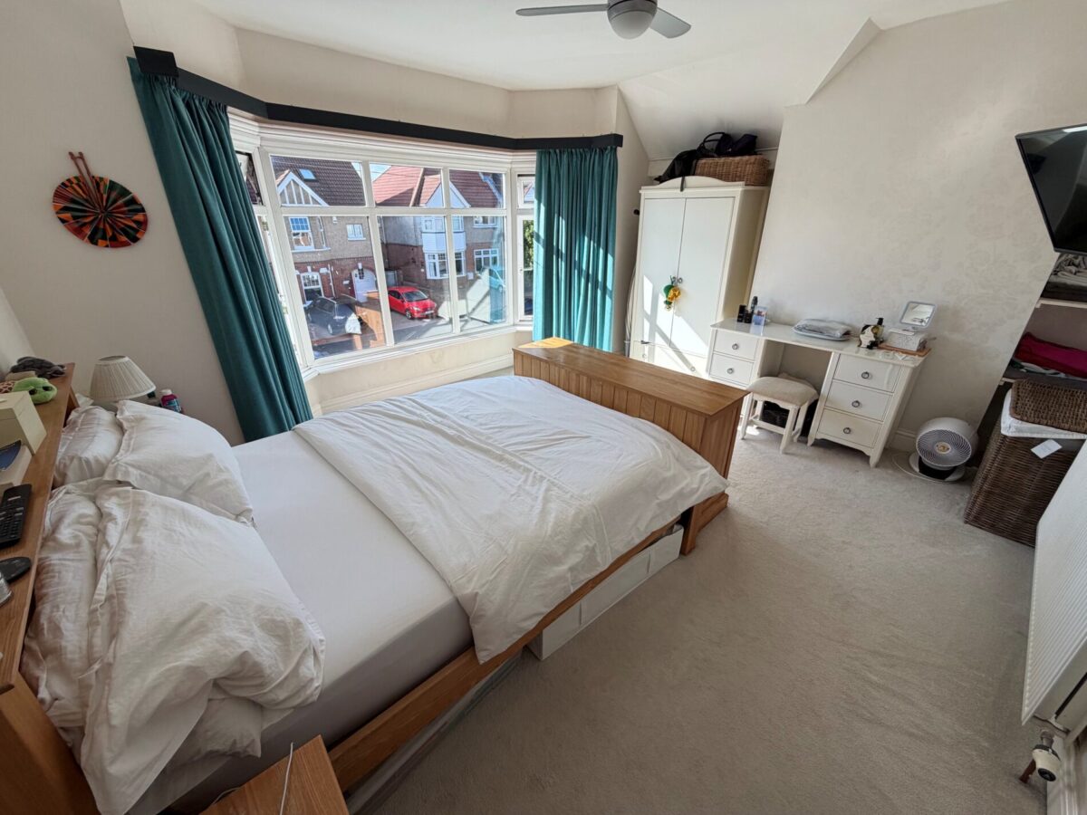 Lumsden Avenue, Shirley, Southampton, SO15 5EJ