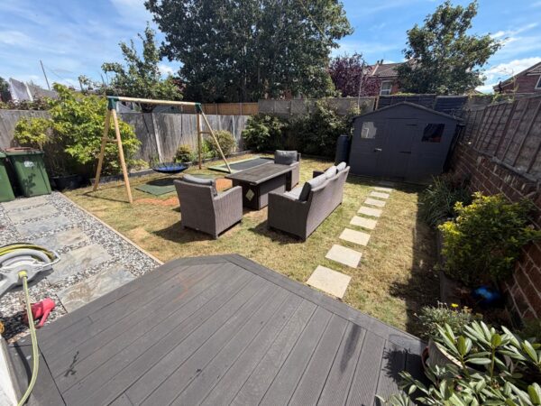 Lumsden Avenue, Shirley, Southampton, SO15 5EJ