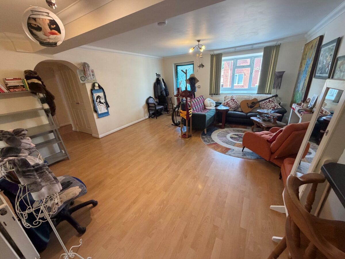 The Haven, Seaward Gardens, Peartree, Southampton, SO19 2QU