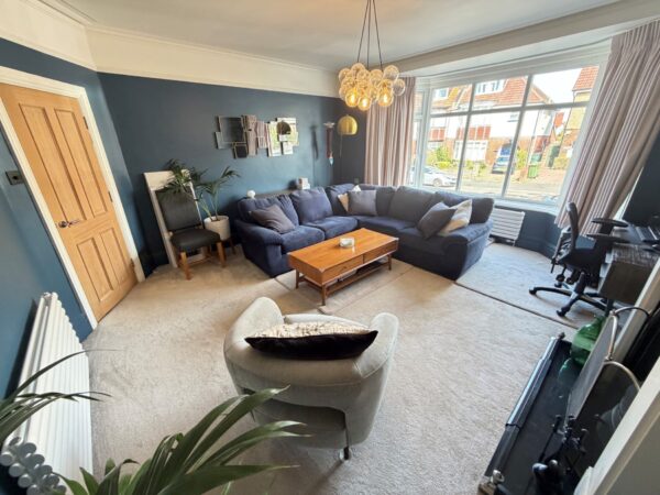 Lumsden Avenue, Shirley, Southampton, SO15 5EJ