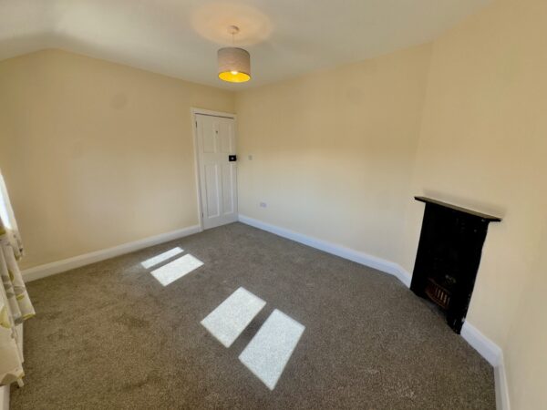 Roselands Gardens, Highfield, Southampton, SO17 1QJ