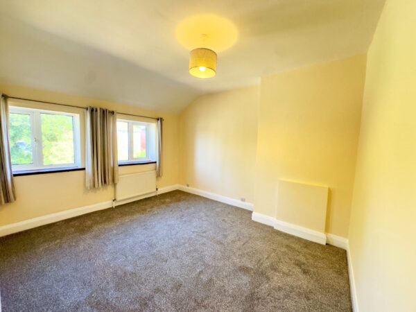 Roselands Gardens, Highfield, Southampton, SO17 1QJ