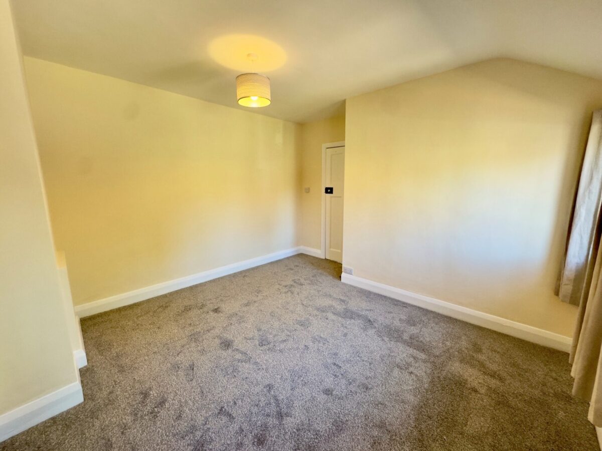 Roselands Gardens, Highfield, Southampton, SO17 1QJ