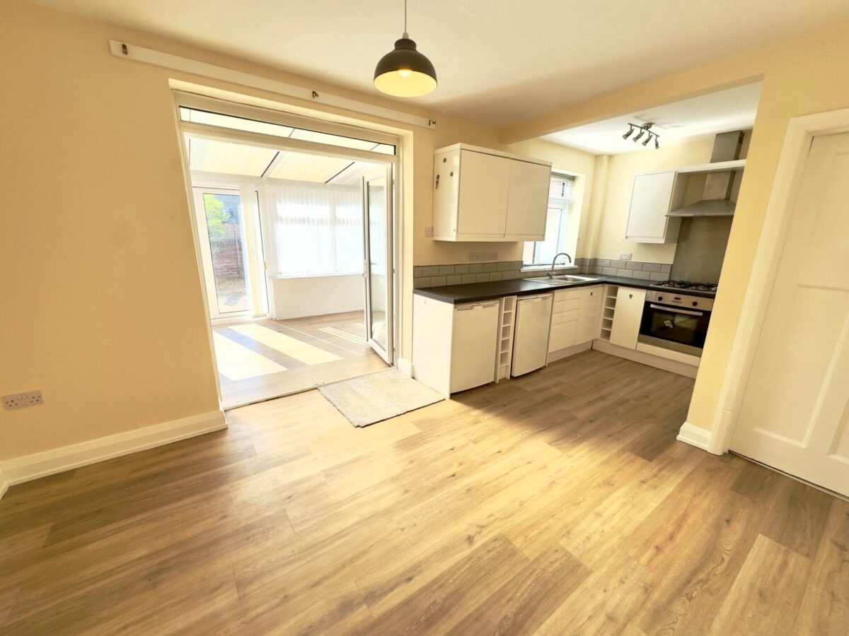 Roselands Gardens, Highfield, Southampton, SO17 1QJ