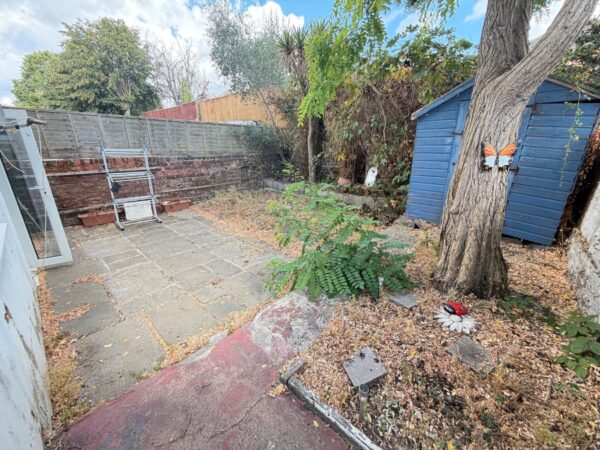 3 Lumsden Avenue, Shirley, Southampton, SO15 5EJ