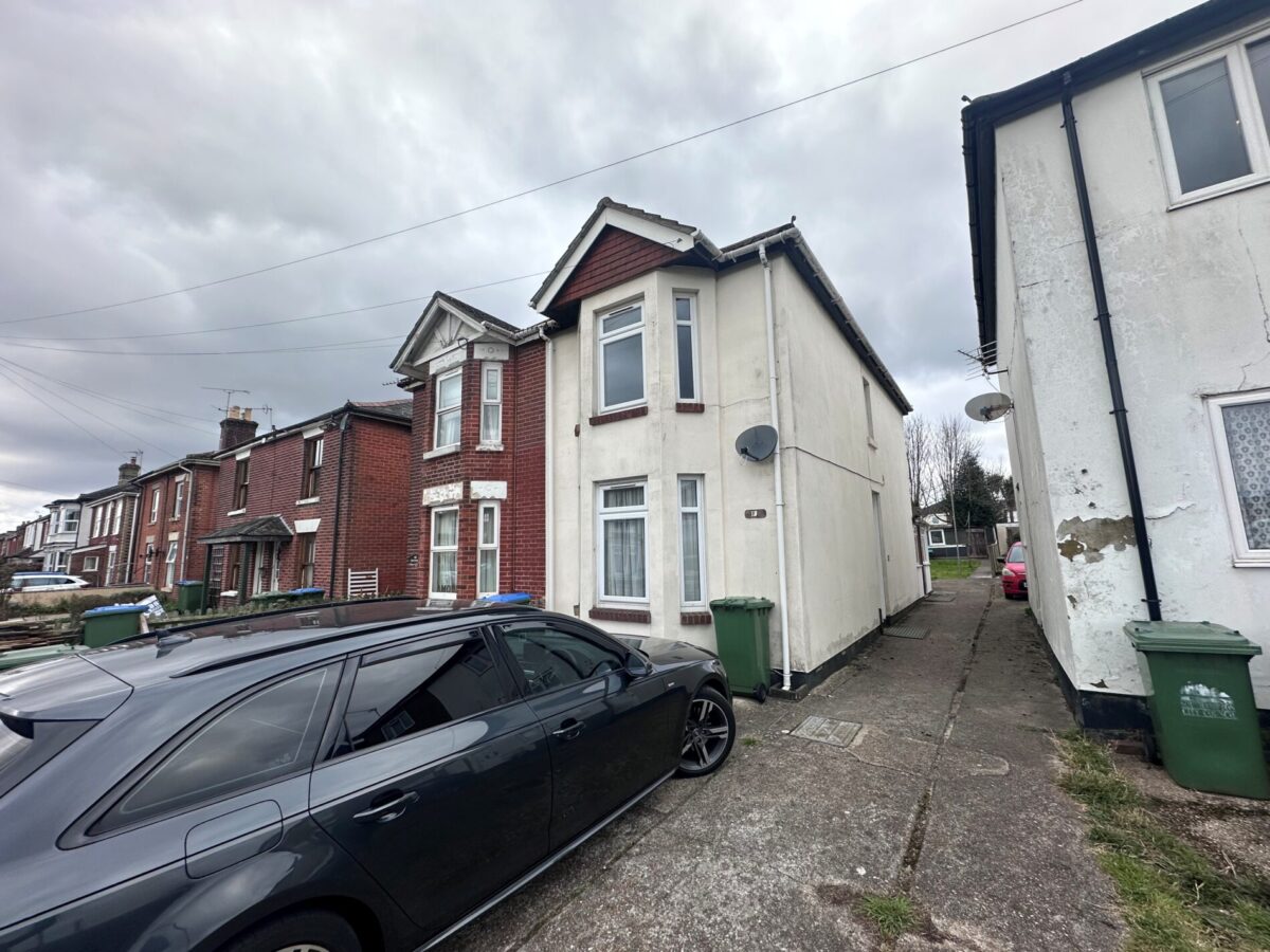 Shirley Park road, Shirley, Southampton, SO16 4FQ