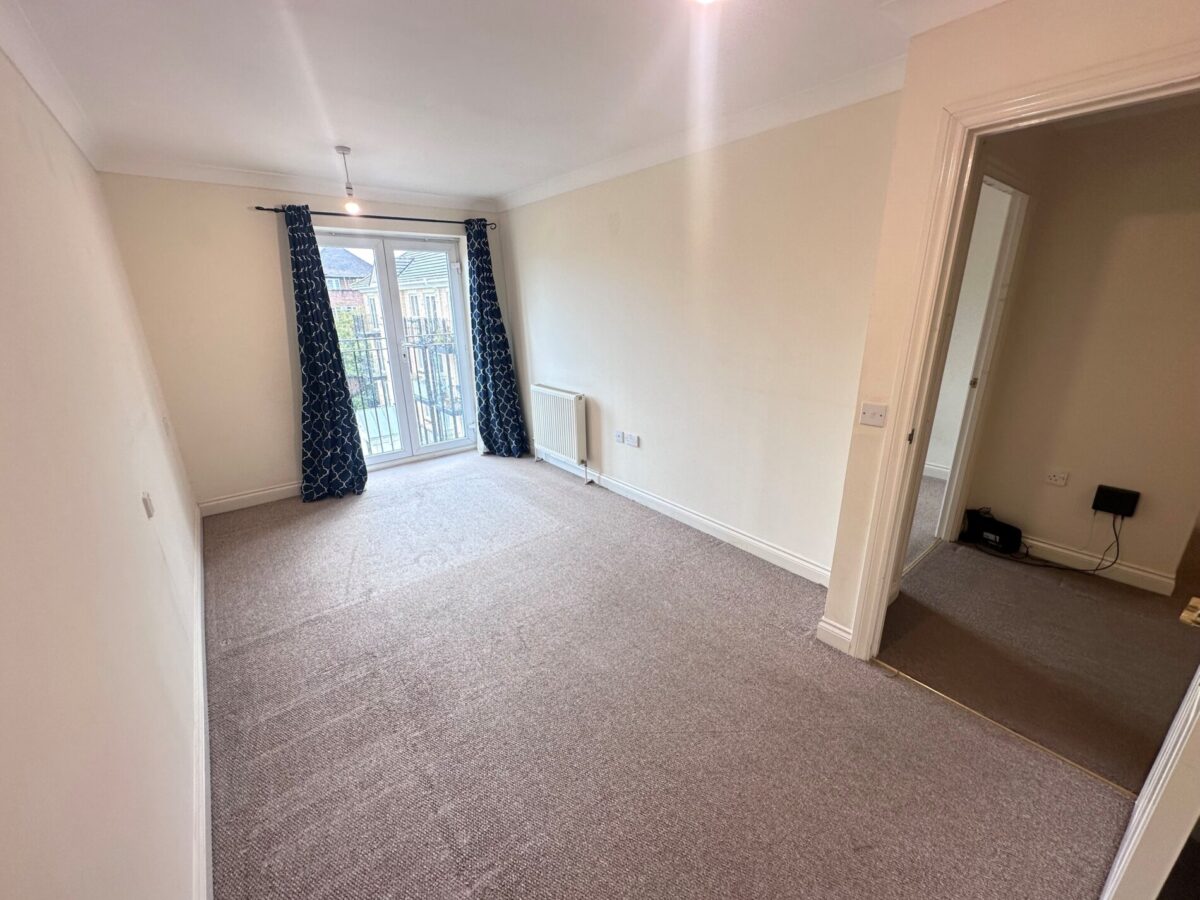 Wallace Court, The Dell, Banister Park, Southampton, SO15 2PX