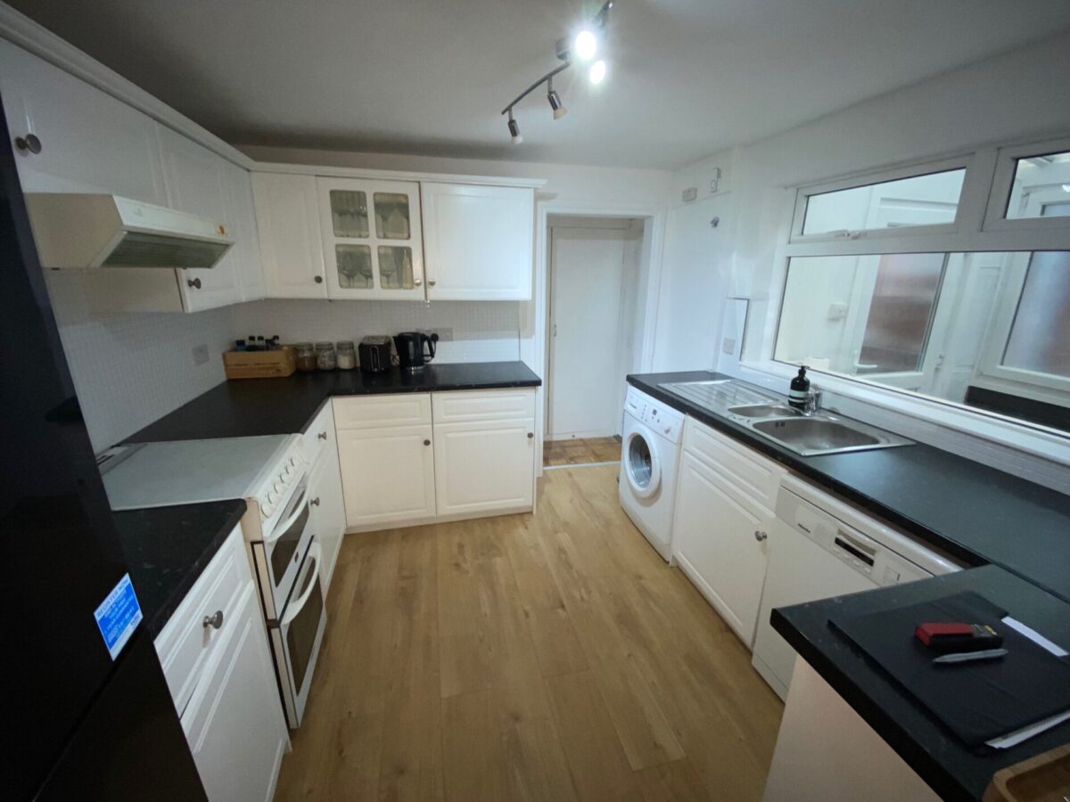 Testwood Road, Southampton, SO15 8RN
