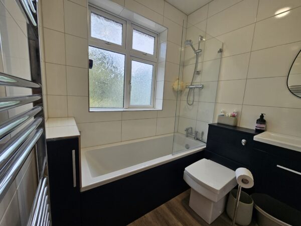 305 Woodmill Lane, Woodmill, Southampton, SO18 2JJ