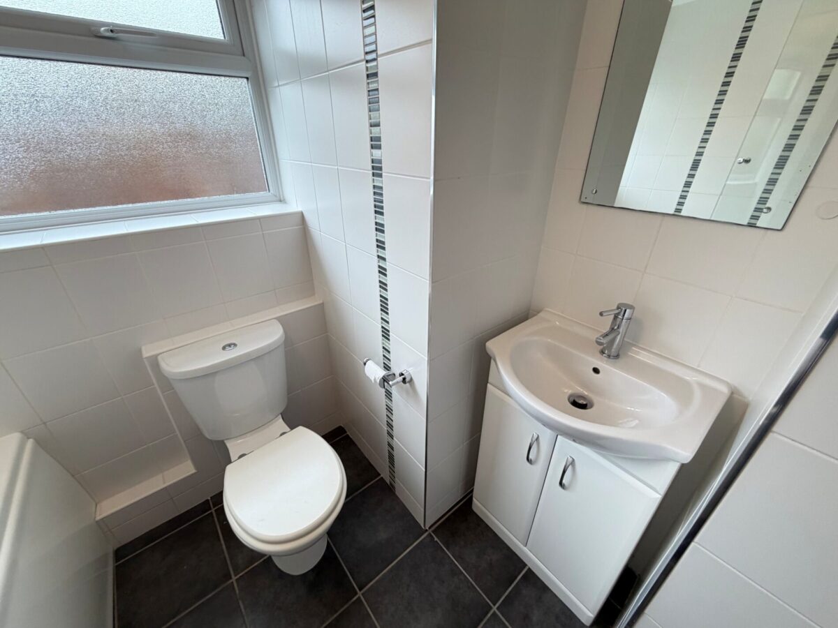 Ashdown Road, Hiltingbury, Chandlers Ford, SO53 5QZ
