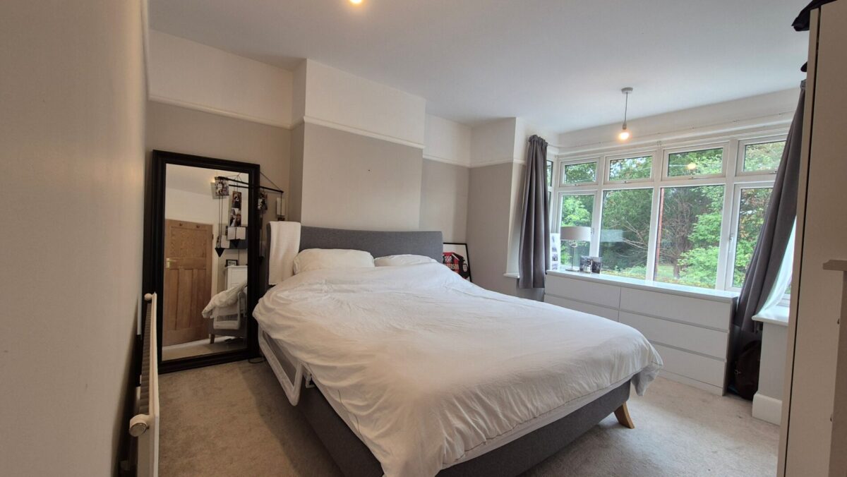305 Woodmill Lane, Woodmill, Southampton, SO18 2JJ
