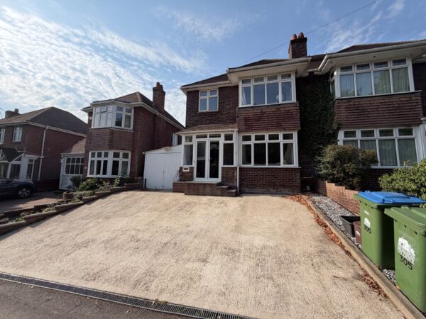 305 Woodmill Lane, Woodmill, Southampton, SO18 2JJ